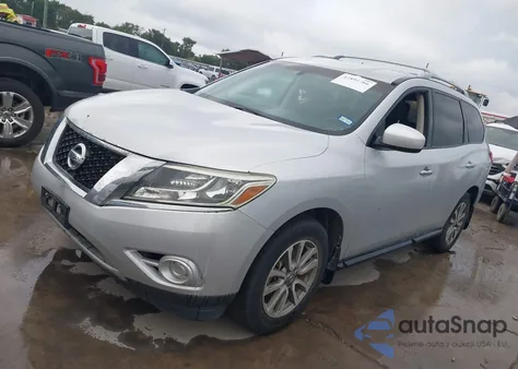 2013 Nissan Pathfinder S/Sv/Sl/Platinum z USA, uszkodzony, nr VIN 5N1AR2MM0DC618213